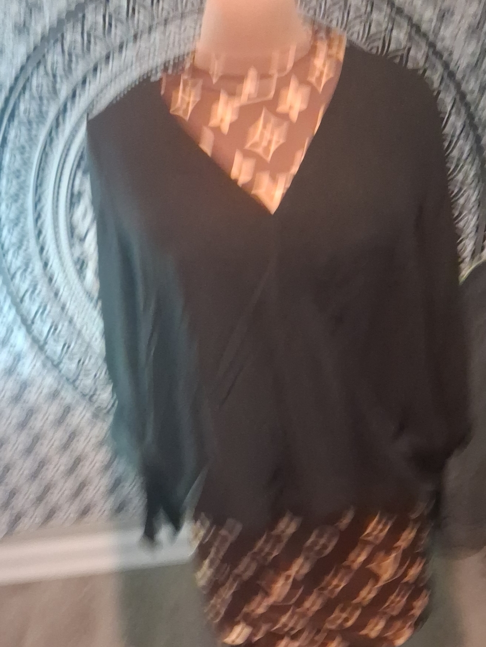 West Kei Long Sleeve Blouse in Black & Brown Like New